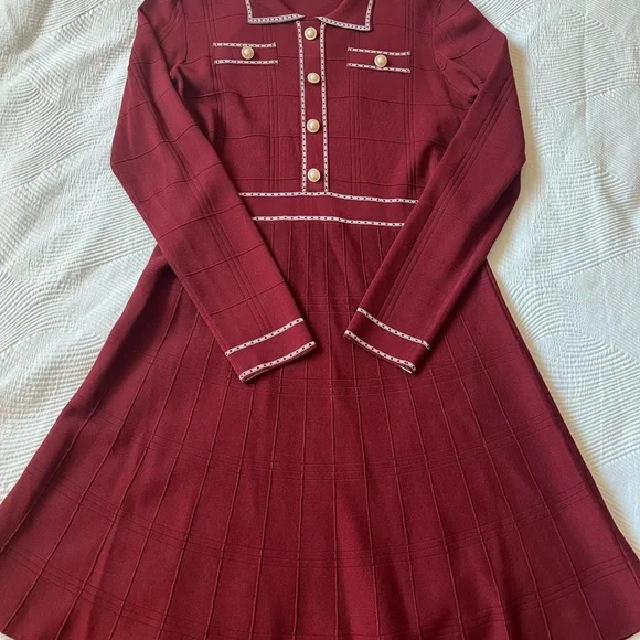 Alexia Admor | Dresses | Alexia Admor Red And White Aline Dress With Notched Collar | Poshmark Alexia Admor | Dresses | Alexia Admor Red And White Aline Dress With Notched Collar | Poshmark